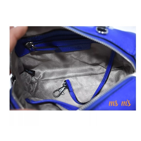 NWT Michael Kors xs Satchel Crossbody - Picture 4 of 6